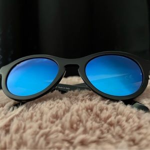 Authentic Sunnies🕶☀️